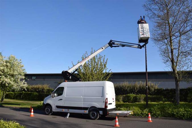 Fourgon Nacelle Klubb K38P - Demarteau Location